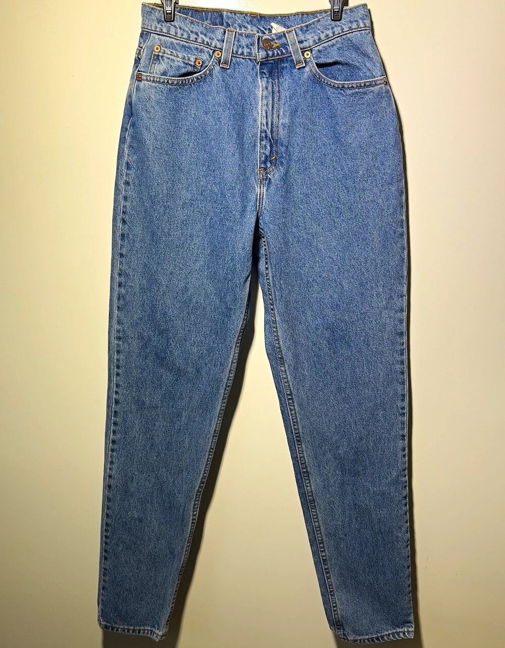 Levi's Women's High Rise Tapered Blue Denim Jeans Medium Wash 100% Cotton 10 L